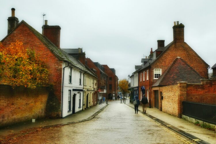 cobbled streets in christchurch dorset