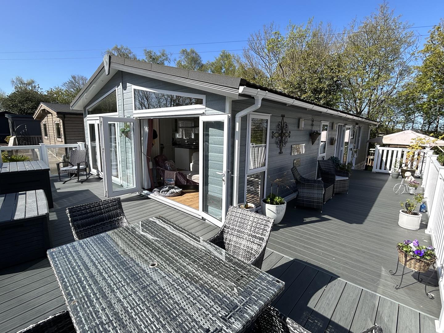 pemberton glendale platinum veranda seating