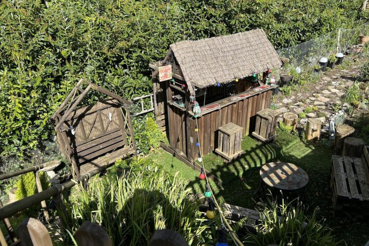 pemberton glendale platinum garden ornaments