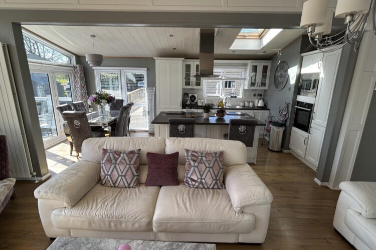 pemberton glendale platinum lounge